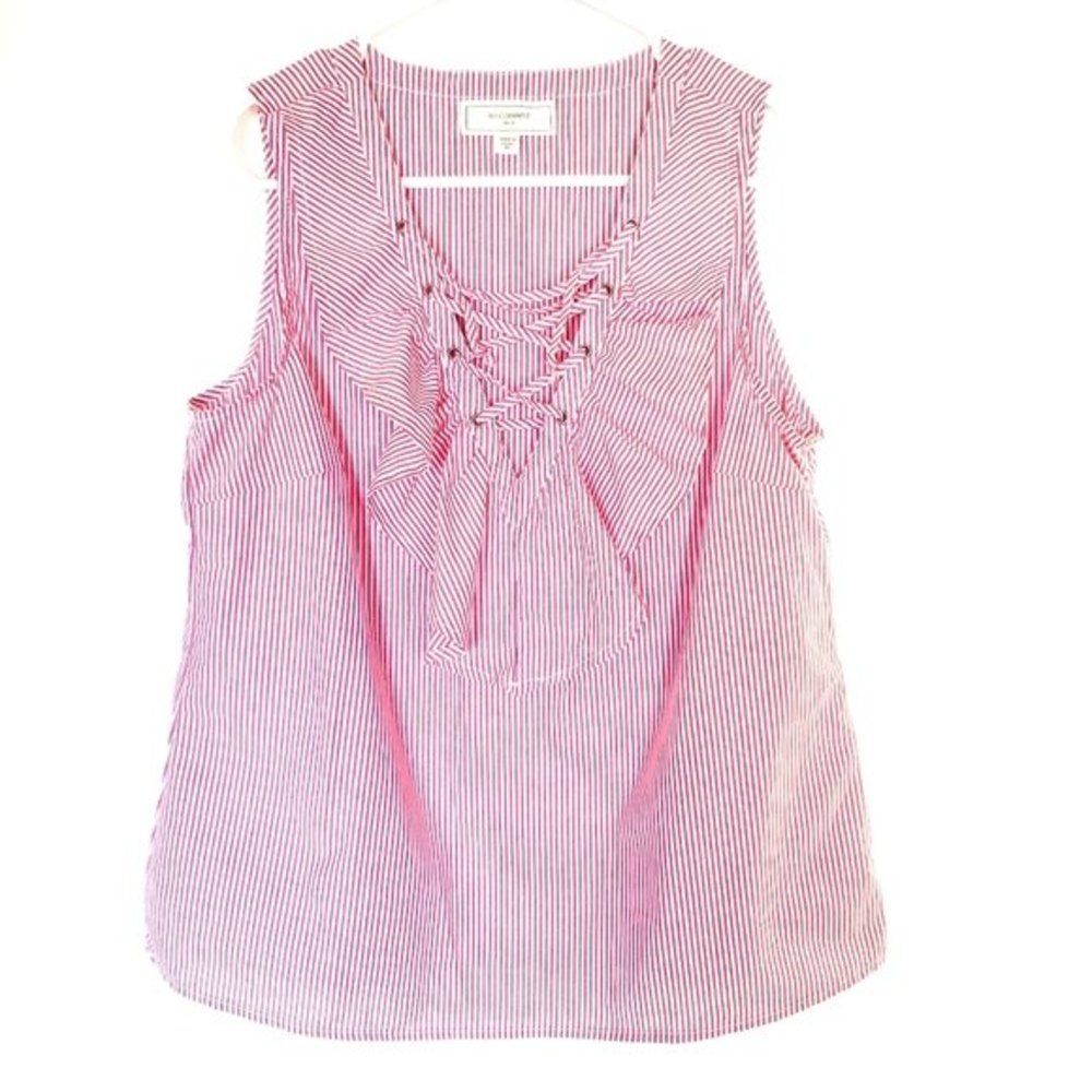 Red/white NWT sleeveless lace up top (0718)